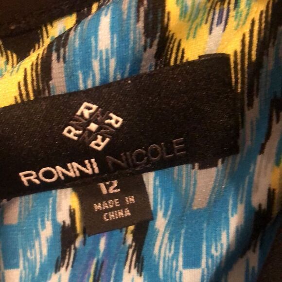 Ronni Nicole Women’s Size 12 Round Neckline Cap Sleeve Printed Summer Dress - Picture 8 of 14